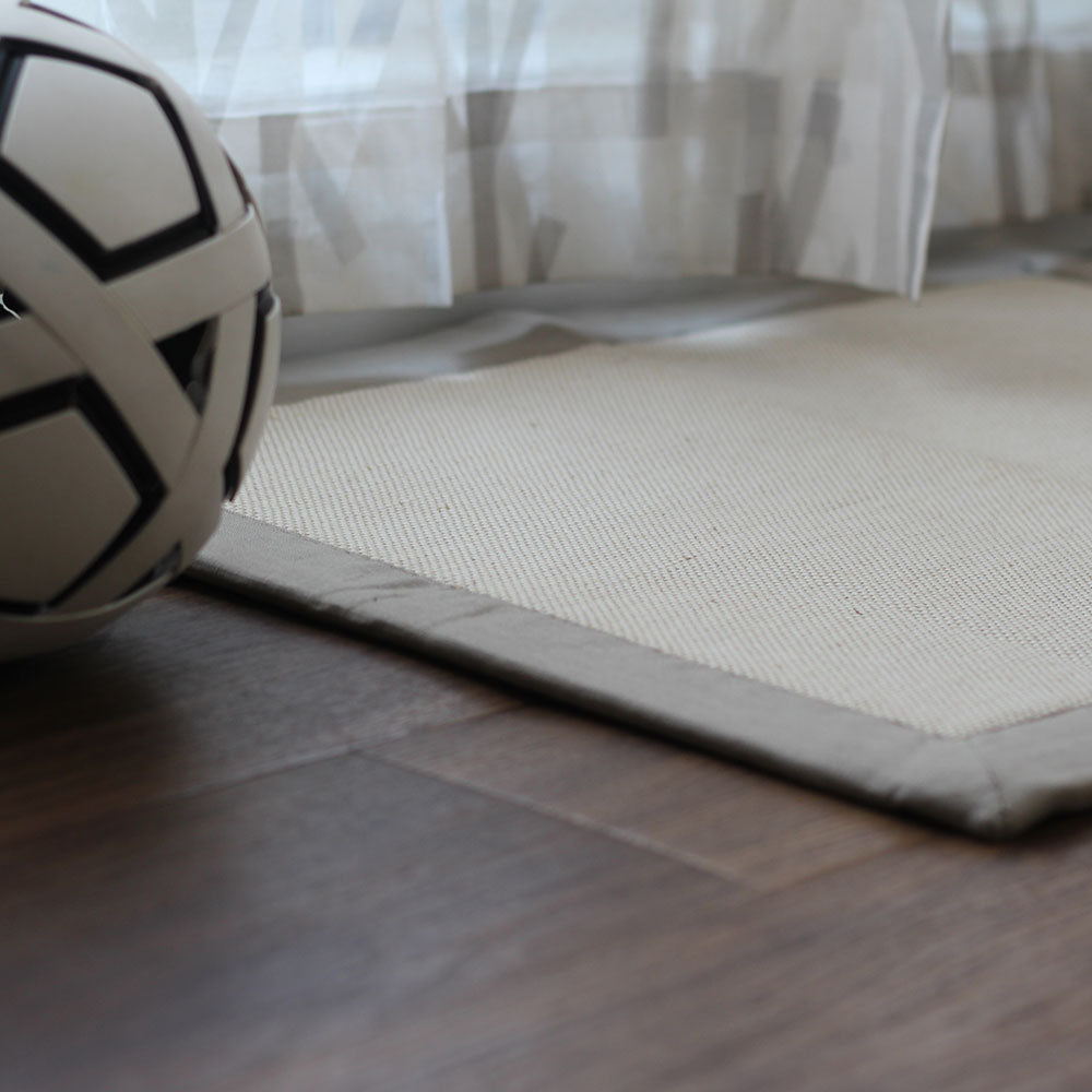 BRID Olika LINEN FRAME RUG 50×70