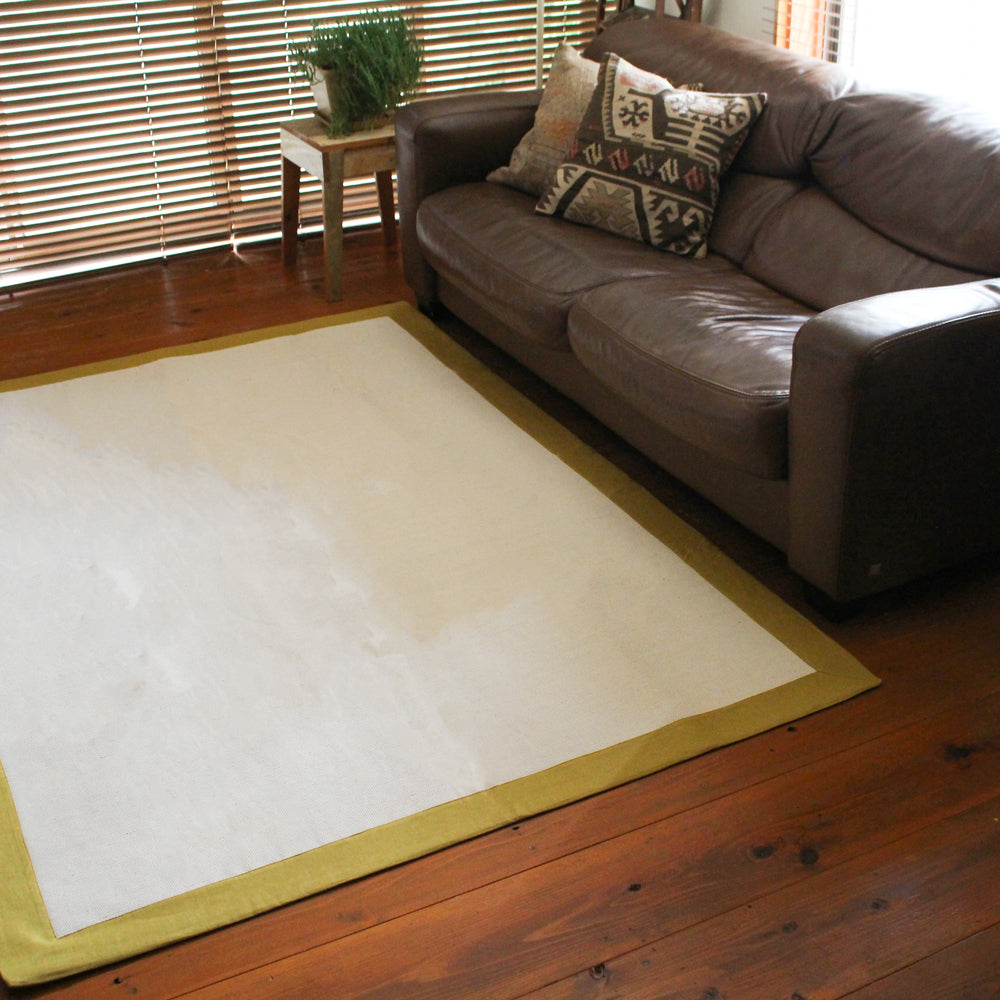 BRID Olika LINEN FRAME RUG 140×200