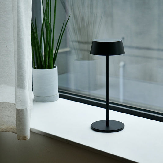 BRID Olika CORDLESS LED TABLE LIGHT