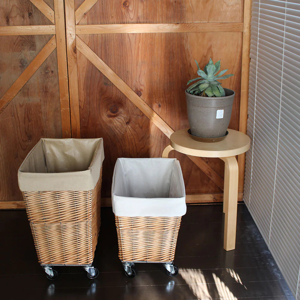 BRID WILLOW LAUNDRY BASKET with CASTER 28L
